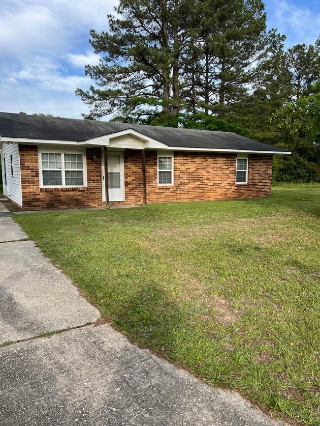 Photo - 104 Jordan Ct