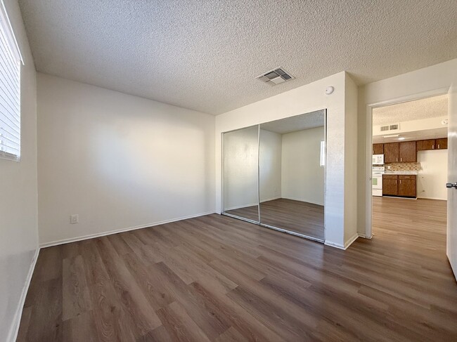 5321 W Sierra St