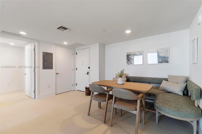 Photo - 601 NE 1st Ave Unit 2801