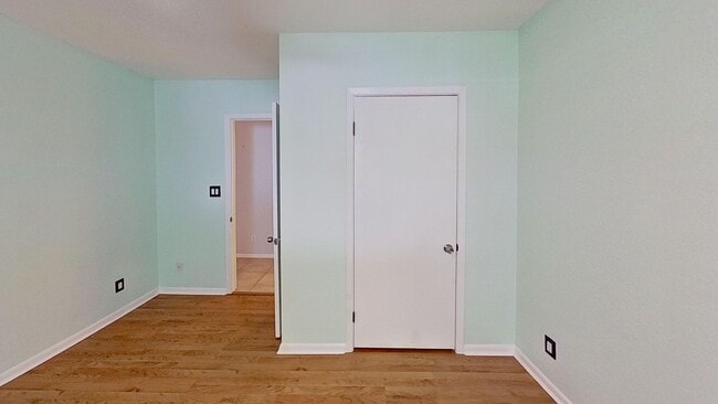 Photo - 181 Maple St Unit A