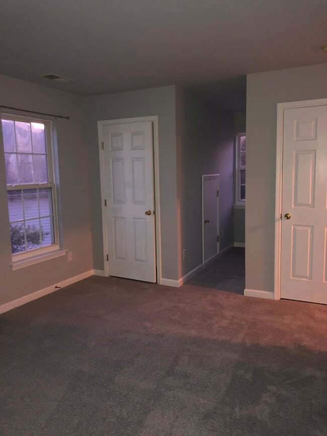 Bonus Room - 103 Shephard Hill Dr