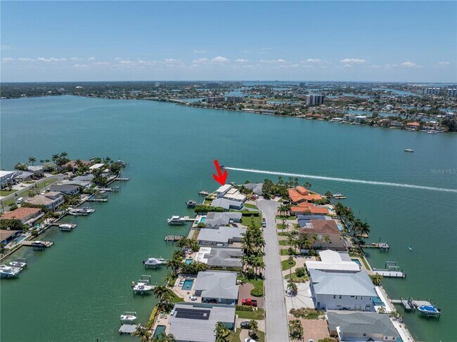 Photo - 11055 6th St E