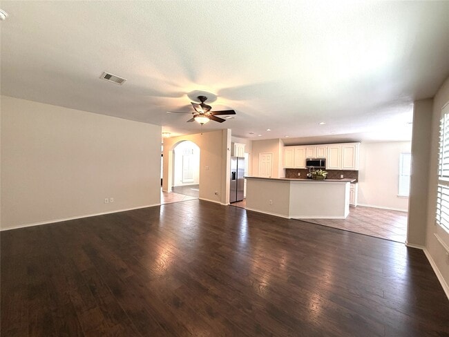 Photo - 1707 Magnolia Lake Ln