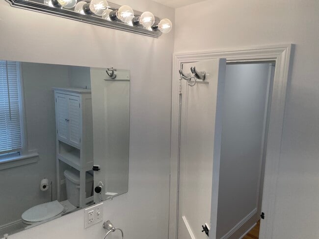 Photo - 125 Tunxis Hill Rd Unit #2