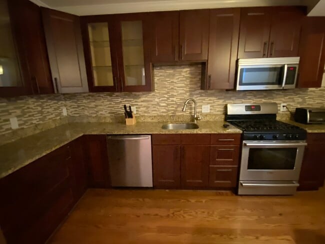 Photo - 225 South St Unit 3