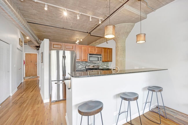 Photo - 1111 W 15th St