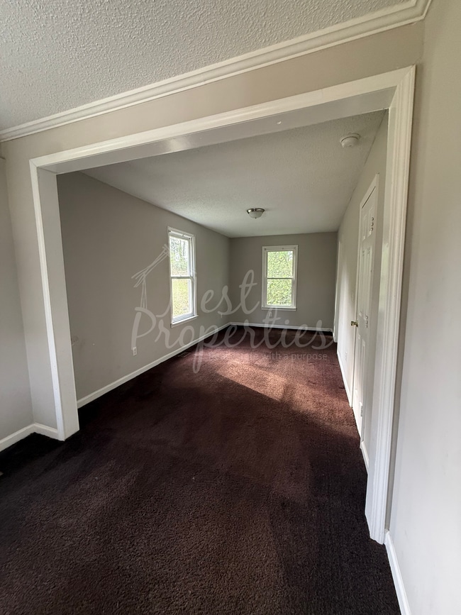 Photo - 1429 Jerome Dr