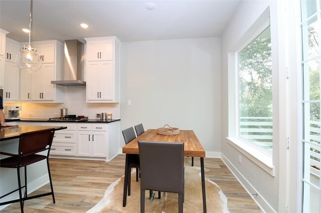 Photo - 4932 Hidden Grove Dr