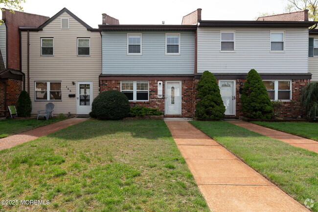 Building Photo - 156 Greenwood Loop Rd Rental
