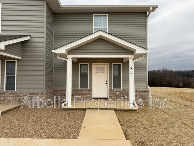 Building Photo - 127 Adams and Corby Rd Unit Apt 21