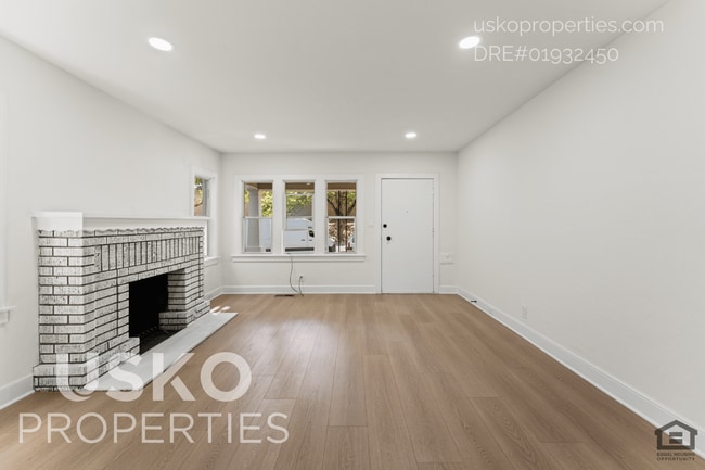 Photo - 2503 W St