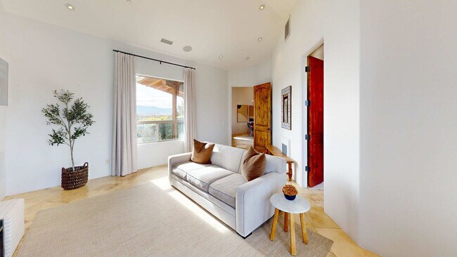 Photo - 4080 E Tomahawk Pass Unit ID1466128P