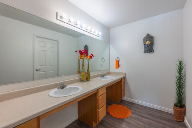 Red Rock Ridge Student Housing