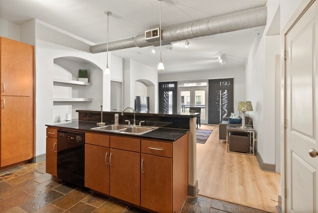 Photo - 1901 Post Oak Blvd Condo Unit 2407