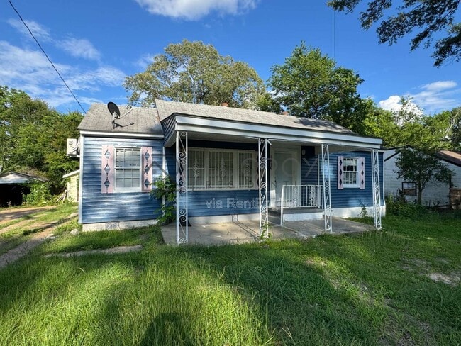 Photo - 1816 Kenmore Dr