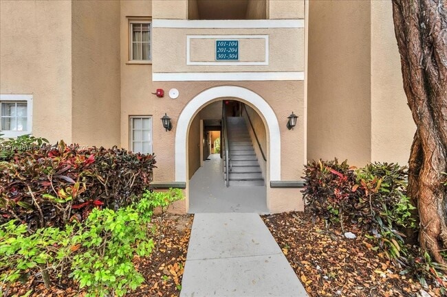 Photo - 2516 Centergate Dr Unidad 303