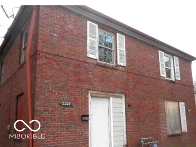 Photo - 2221 E 38th St