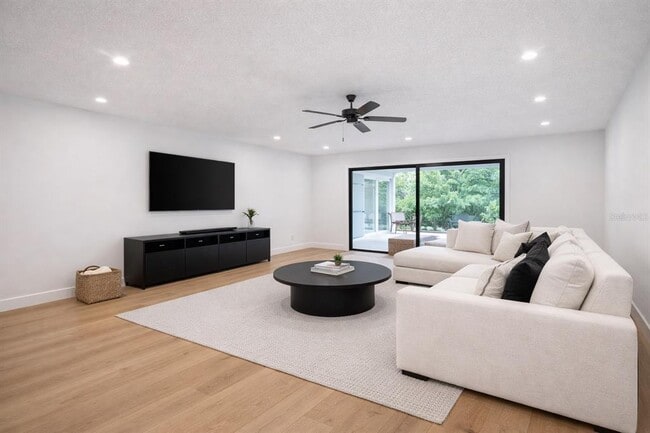 Photo - 5200 26th Ave N