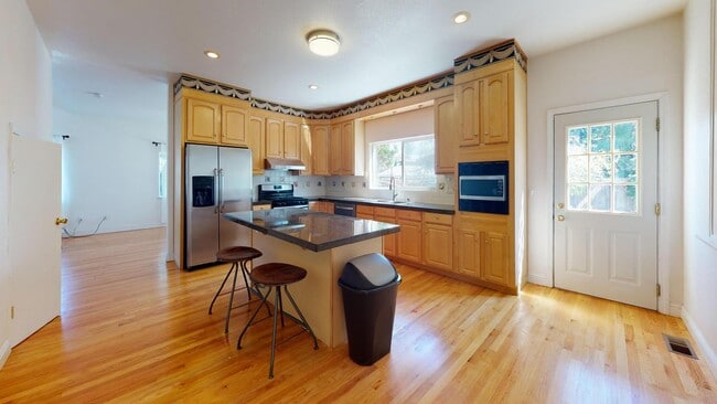 Photo - 10610 Morengo Dr