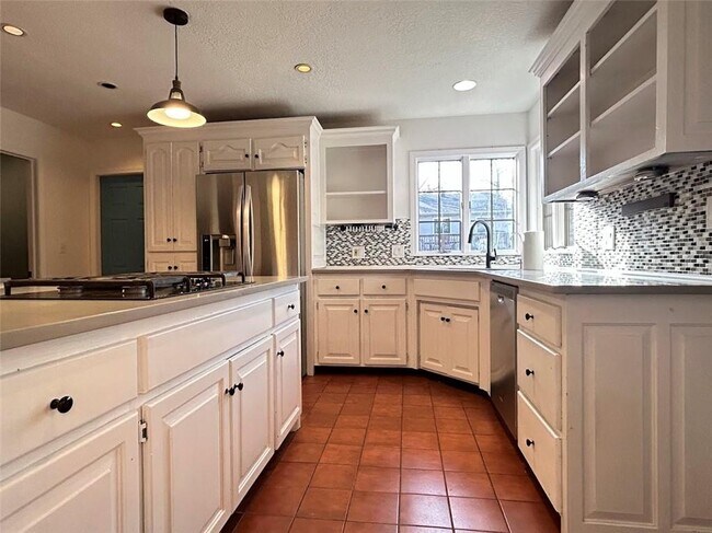 Photo - 3164 Katherine Ave