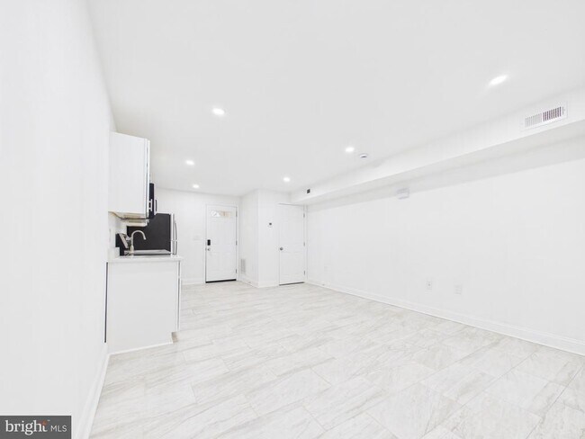 1315 Harlem Ave