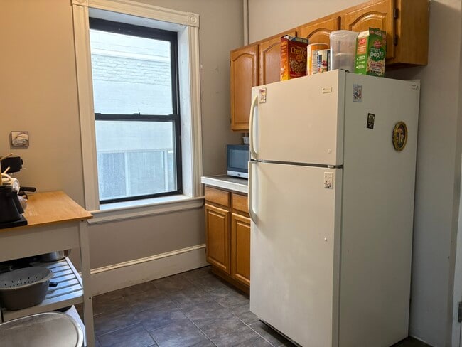 Photo - 1050 Commonwealth Ave