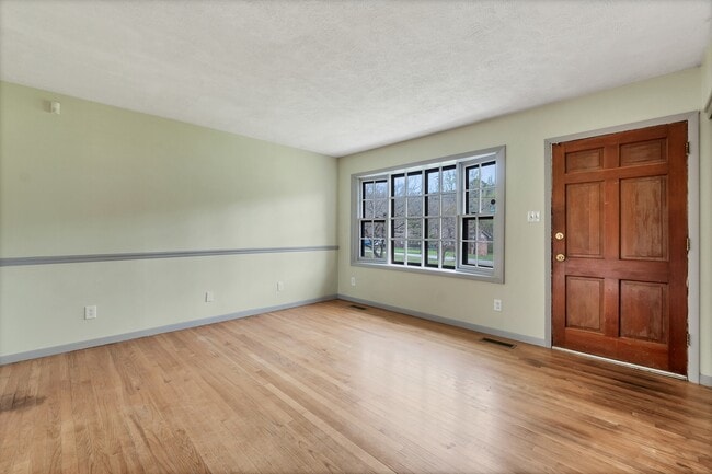 Photo - 8848 W Simpson Rd