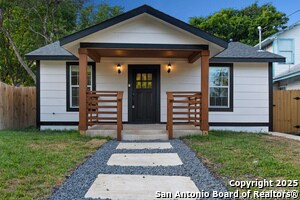 Photo - 1851 Dawson St