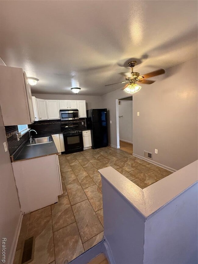 Photo - 7219 Hupp Ave