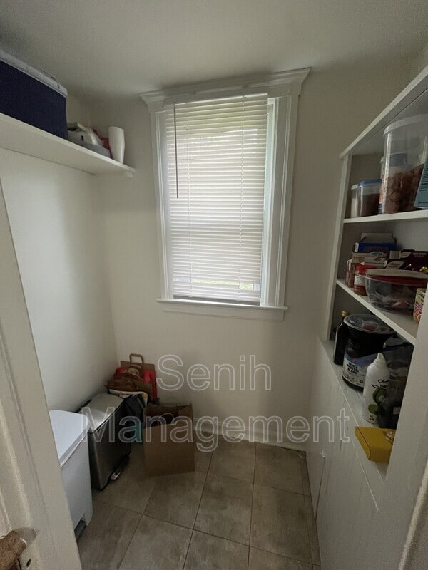Photo - 4190 Hurlbut St