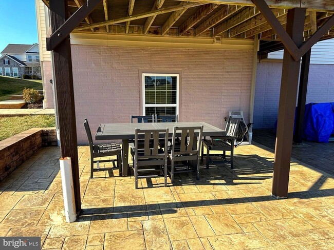 Photo - 3254 Kira Ct