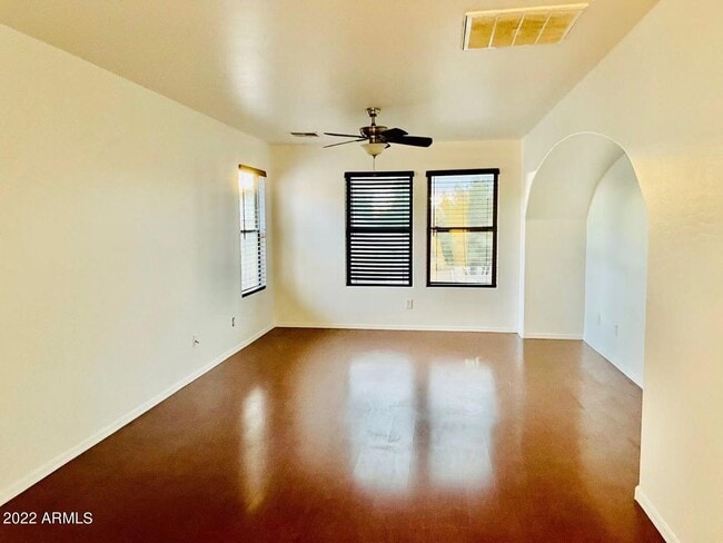 Photo - 1704 S Falcon Dr