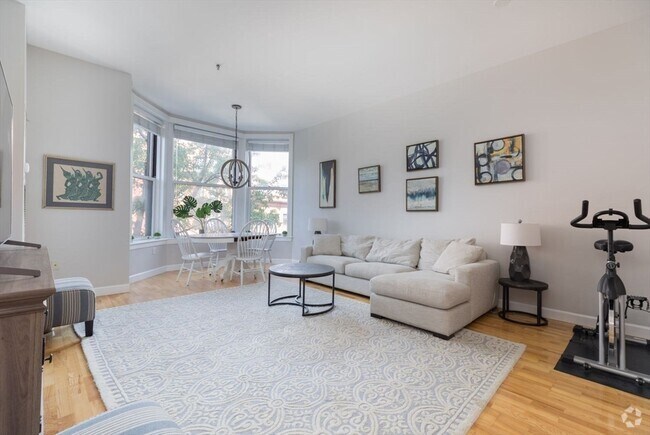 Building Photo - 416 Marlborough St Unit 303 Rental