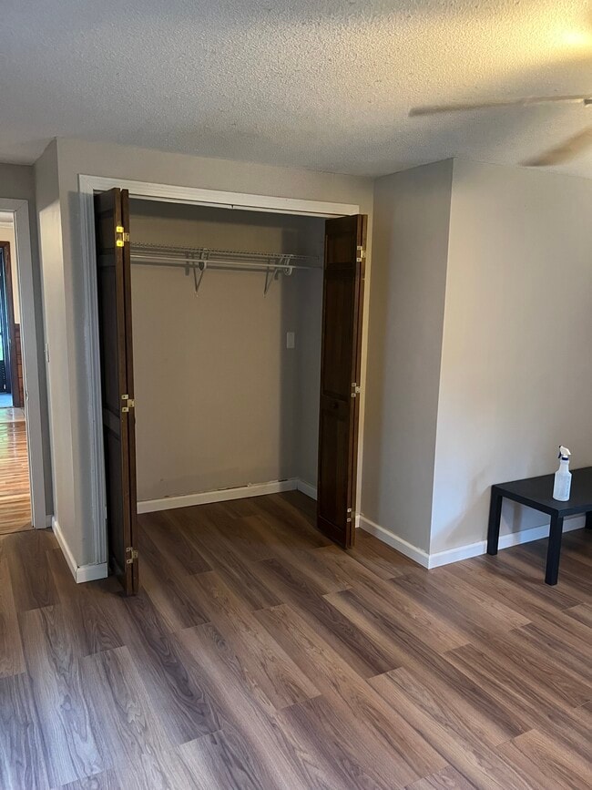 17 Thompson St Unit 1