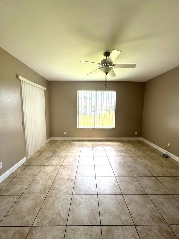 Photo - 286 Justene Cir