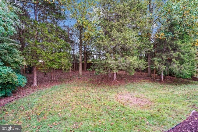 Photo - 1233 Rowland Dr