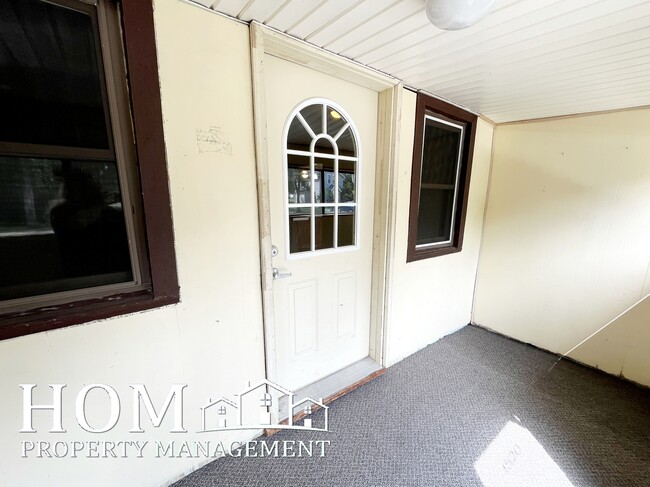 Photo - 1520 4th Ave