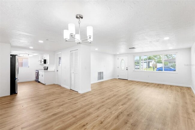 Photo - 6239 7th Ave