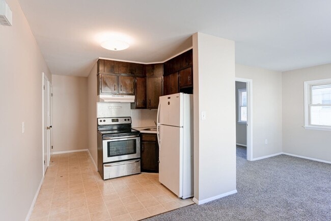 Photo - 11 Poplar St Unit Apt 2