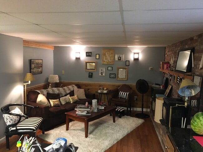 Photo - 15 Ridgewood Dr