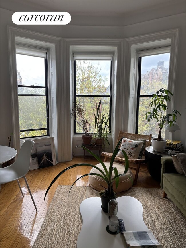 Photo - 71 8th Ave Condo