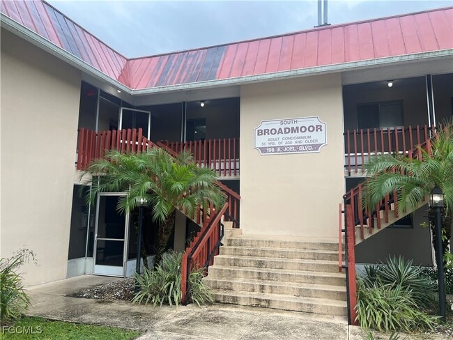 Building Photo - 198 Joel Blvd Unit 6