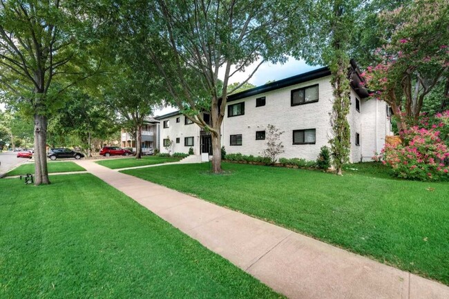 The Colton - The Colton Apartamentos