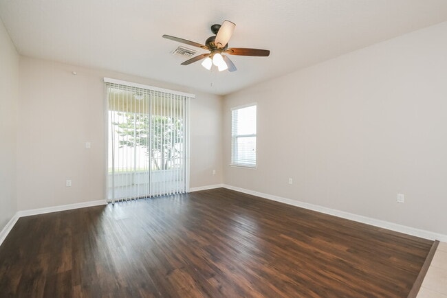 Photo - 5013 Brenton Manor Ave