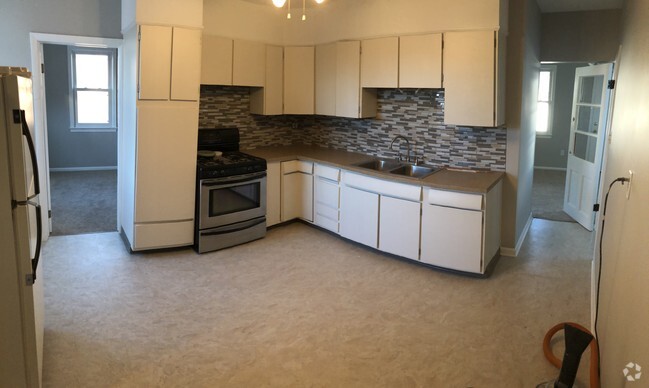 Building Photo - 1976 E 124th Pl Unit #2 Rental