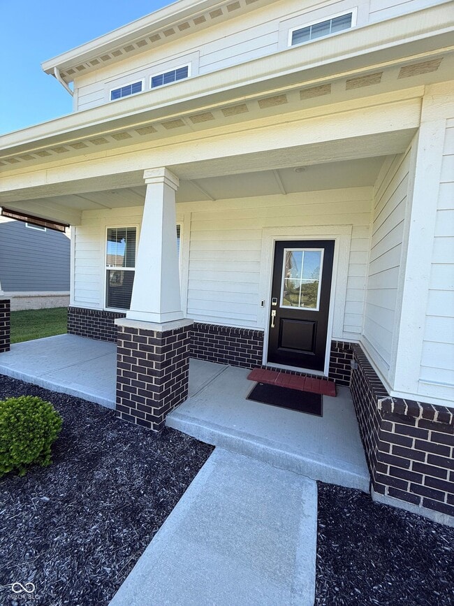 Photo - 1046 Elmwood Ln