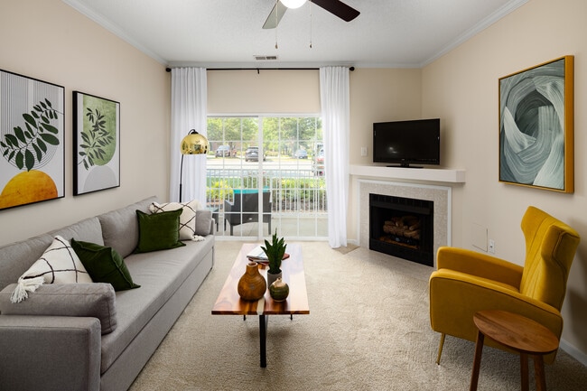 Abberly Twin Hickory Apartment Homes