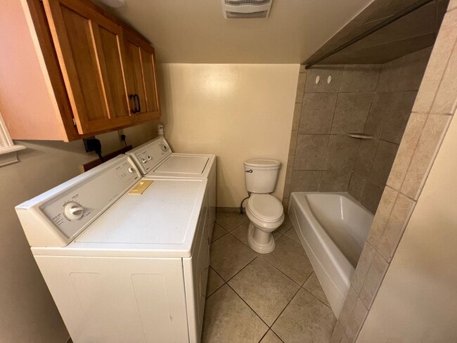 214 N 2 St