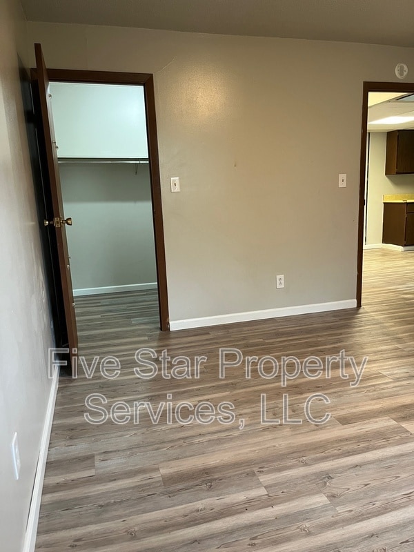 Photo - 205 W Allen St Unit 317