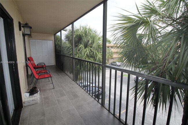 Photo - 8415 SW 107th Ave Unit 359W